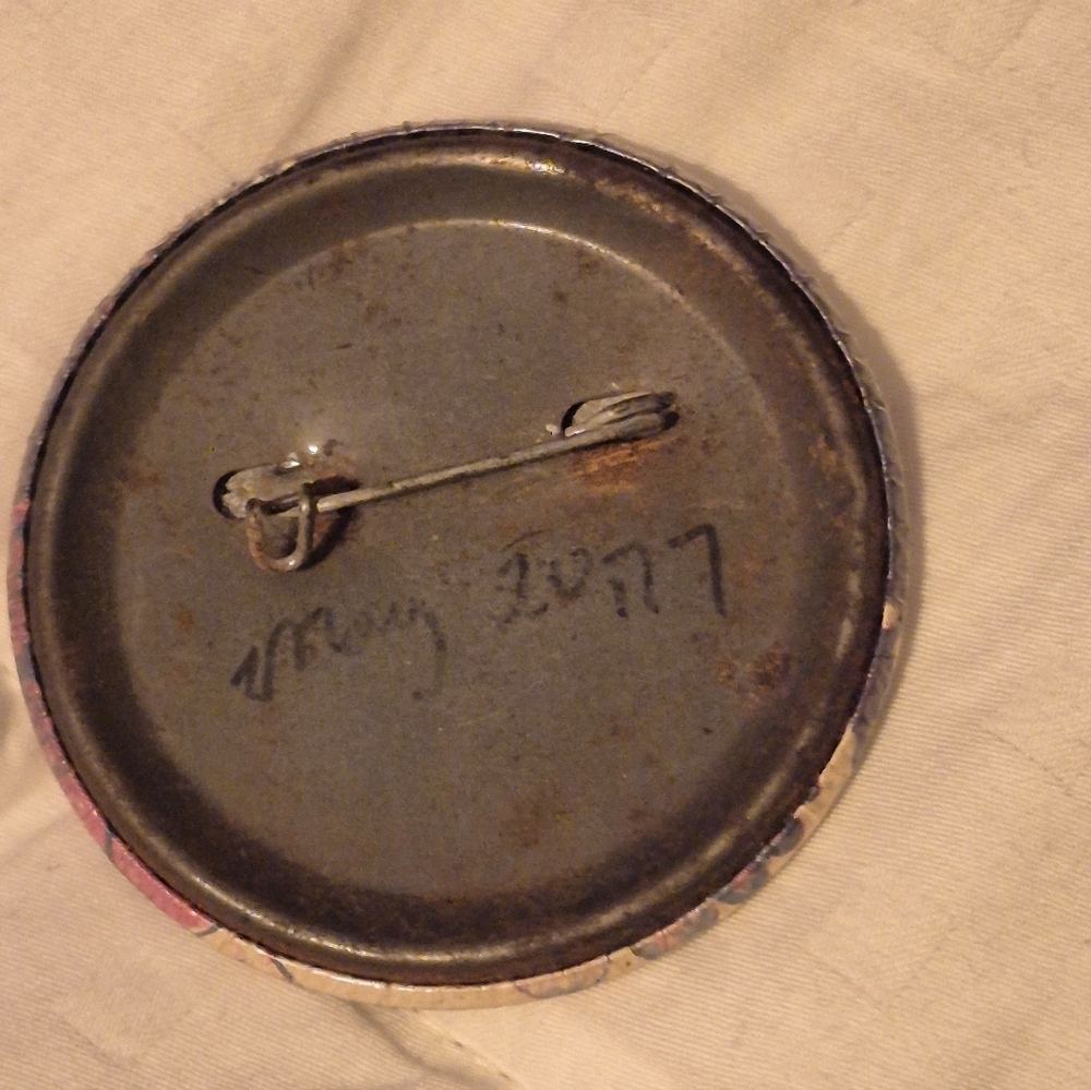Old Elvis Concert Pin - Picture 4 of 8